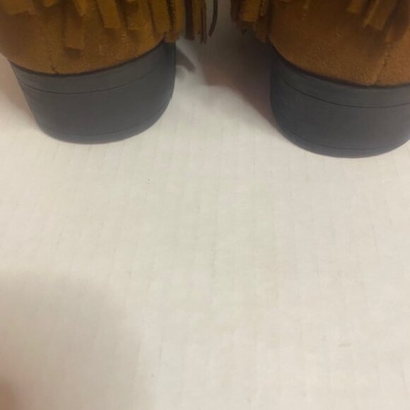 Pierre Dumas Women's Brown low Heel, Knee High Fringe Boots, Size 10M - Picture 5 of 7